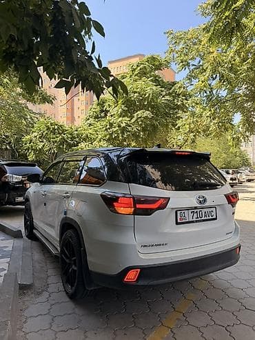 Toyota Highlander: 2016 г., 3.5 л, Вариатор, Гибрид, Кроссовер — 5