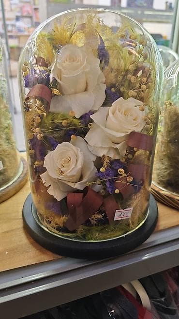 цена розы: Живые розы которые не завянут даже через год!!! Бишкек, букет в вазе — 3