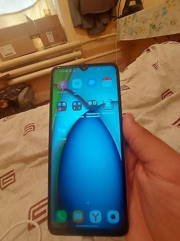 tab 9: Redmi, Redmi A3x, Б/у, 64 ГБ, цвет - Белый, 2 SIM — 2