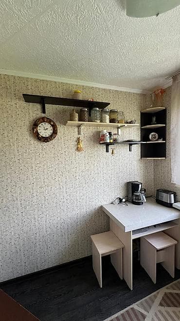 аренда фур: 3 комнаты, 58 м², 104 серия, 4 этаж — 9
