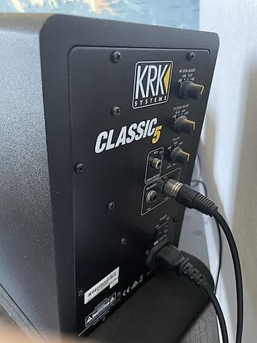 Динамиктер жана музыкалык борборлор: Студийный монитор KRK Systems Classic 5 - Двухполосный активный — 2