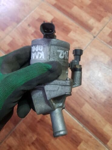 котализаторы: Toyota Sequoia клапан продувки, Тойота Секвоя клапан продувки. Клапан — 3