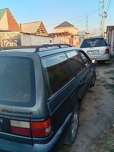 багажник пасат: Volkswagen Passat Variant: 1989 г., Механика, Универсал — 1