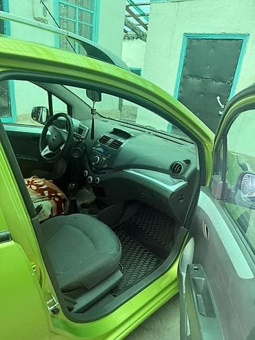 Продажа авто: Chevrolet Spark: 2010 г., 1.3 л, Механика, Бензин, Хэтчбэк — 5
