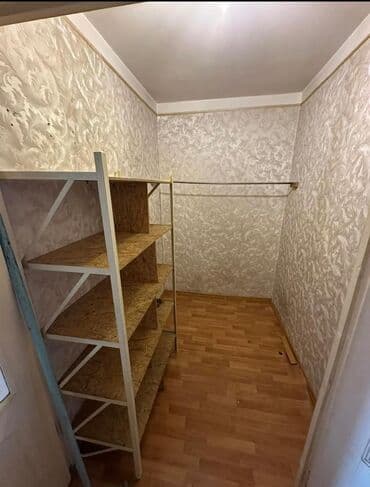 комнаты ыссык кол: 3 комнаты, 69 м², Индивидуалка, 5 этаж, Старый ремонт — 2