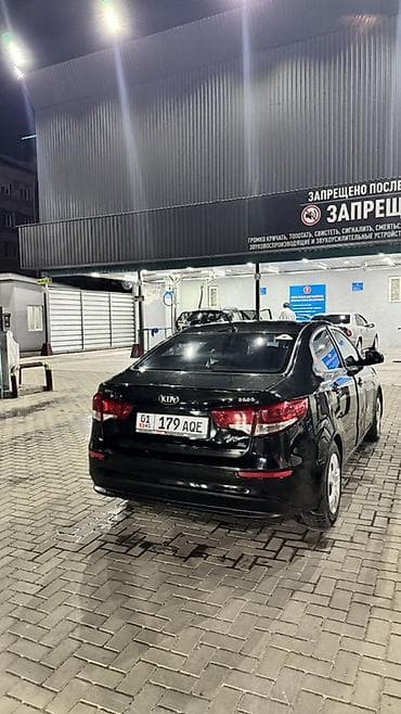 audi tt: Kia Rio: 2015 г., 1.6 л, Автомат, Газ, Седан — 3