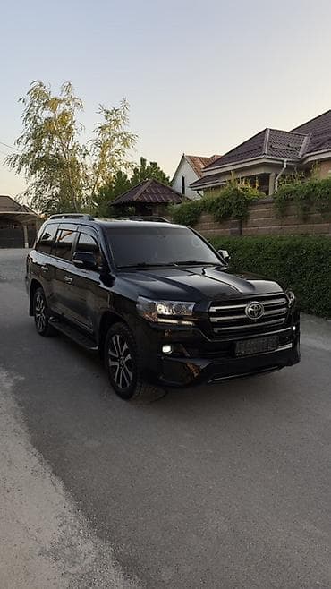 средний низкий: Toyota Land Cruiser: 2016 г., 4.6 л, Автомат, Бензин, Внедорожник — 1