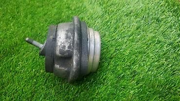 х5: Опора двигателя Bmw X5 E53 3.0I (б/у) ​ Марка: BMW Модель: X5 Кузов — 3