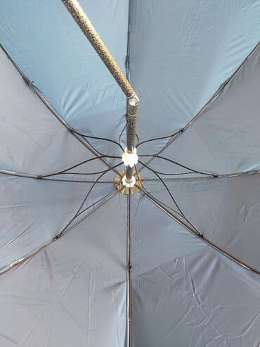 зонт: Складной пляжный зонт, диаметр1,6м. Ткань двойная- отражающая. Спицы — 4