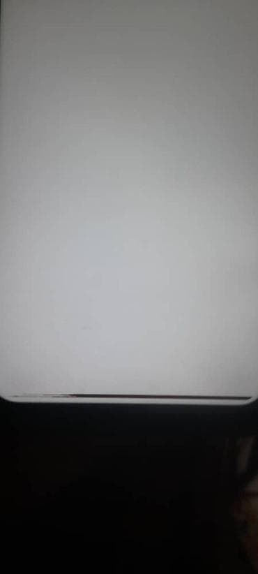 планшет ноутбук 2 в 1: IPhone 11, Б/у, 64 ГБ, Желтый, Чехол, 100 % — 3