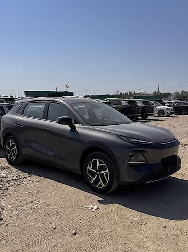wuling mini ev: Changan Qiyuan Q05: 2026 г. — 5