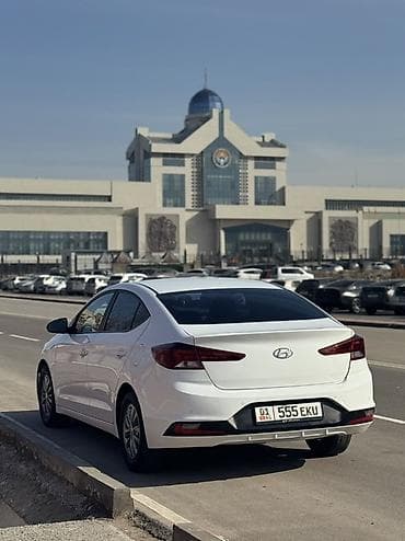 Hyundai: Hyundai Avante: 2019 г., 1.6 л, Автомат, Бензин, Седан — 5