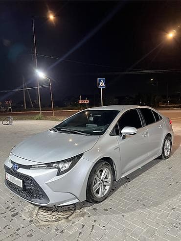 Toyota Levin: 2020 г., 1.8 л, Вариатор, Гибрид, Седан — 4