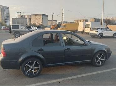 6: Volkswagen Bora: 2001 г., 1.6 л, Механика, Бензин, Седан — 4