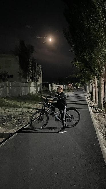 lexus is: Горный велосипед, Рама M (156 - 178 см), Алюминий — 9