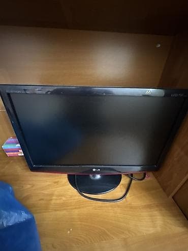 Мониторы: Монитор, LG, LCD, 22" - 23" — 1
