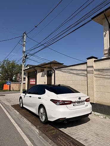 vr6 2 8: Toyota Camry: 2019 г., 2.5 л, Вариатор, Гибрид, Седан — 1