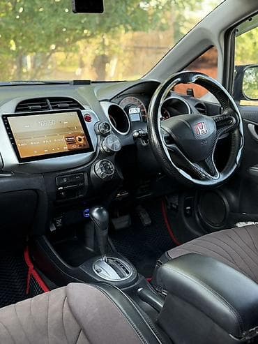 Унаа: Honda Fit: 2009 г., 1.3 л, Вариатор, Бензин, Хетчбек — 10