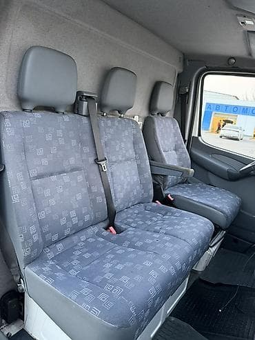 подношка на спринтер: Легкий грузовик, Mercedes-Benz, Стандарт — 5