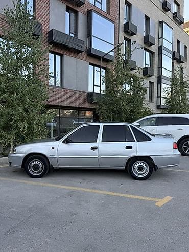 Daewoo Nexia: 2012 г., 1.6 л, Механика, Бензин, Седан — 4