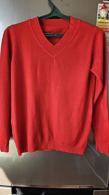 батник белый: Кофта, V-образный вырез, Стандарт — 1