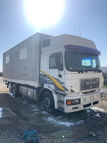 sprinter 2 7: MAN грузовой фургон ретартой - Марка/модель: MAN (капотная кабина с — 6