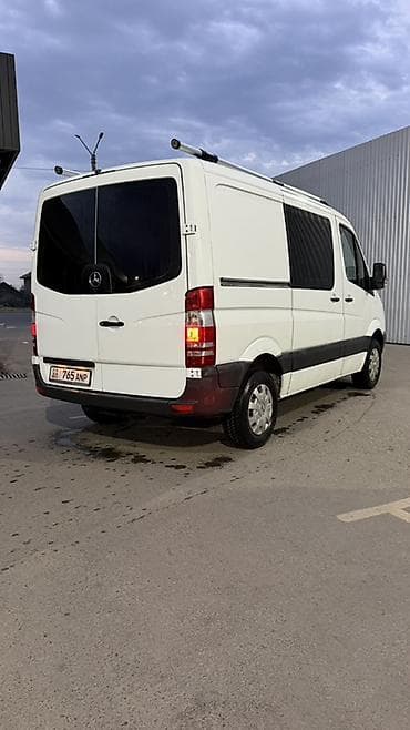 Унаа: Жеңил жүк ташуучу унаа, Mercedes-Benz, Дубль, 1,5 т, Колдонулган — 3