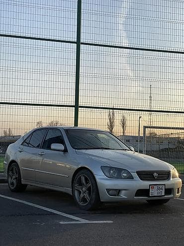 w211 e500: Toyota Altezza: 2001 г., 2 л, Автомат, Бензин, Седан — 1