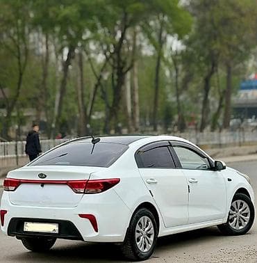 235 60 19: Kia Rio: 2019 г., 1.6 л, Автомат, Бензин, Седан — 4