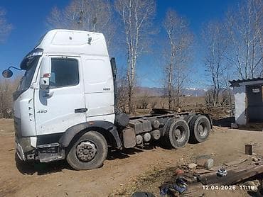 беларусь 1221 2: Тягач, Howo, Без прицепа — 2