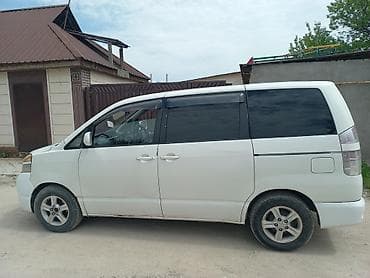 фары тайота виш: Toyota Voxy: 2004 г., 2 л, Автомат, Бензин, Минивэн — 2