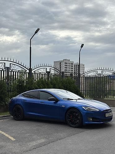 авто машина в расрочку: Tesla Model S: 2015 г., Автомат, Электромобиль, Хэтчбэк — 2