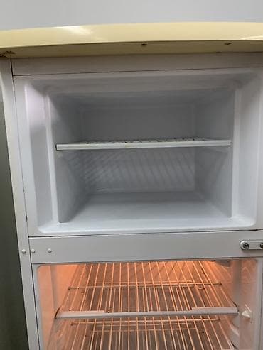 Замороженные овощи: Холодильник Beko, Б/у, Двухкамерный, De frost (капельный), 55 * 142 * 60 — 3
