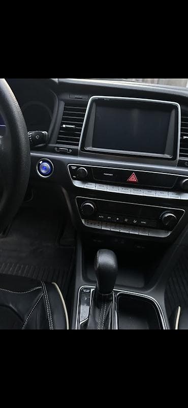 в 210: Hyundai Sonata: 2019 г., Автомат, Бензин, Седан — 6