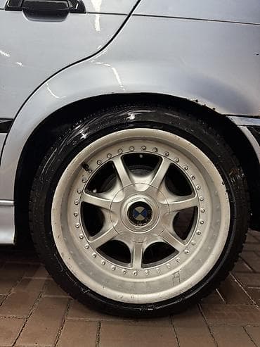 7 5j: Литые Диски R 17 BMW, Комплект, отверстий - 5, Б/у — 7