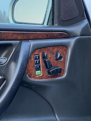 210 дерево: Mercedes-Benz E-Class: 2001 г., 3.2 л, Автомат, Бензин, Седан — 8