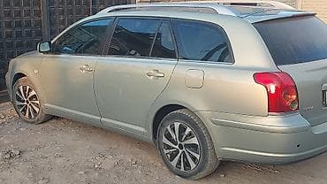 Toyota Avensis: 2004 г., 2 л, Автомат, Бензин, Универсал