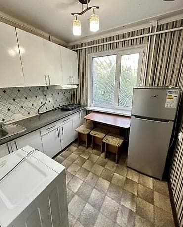 обжита: 2 комнаты, 43 м², 104 серия, 1 этаж, Старый ремонт — 2