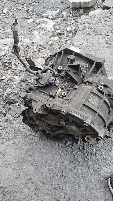 Үн басаңдаткычтар: Өткөргүч куту Механика Nissan Оригинал, Жапония — 1