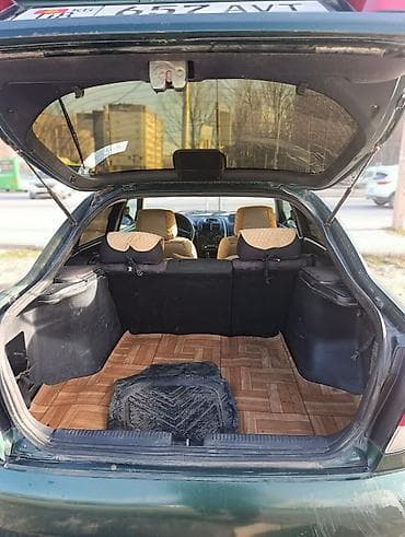 авто рага: Mitsubishi Carisma: 2000 г., 1.6 л, Кол менен иштөөчү, Бензин, Хетчбек — 8