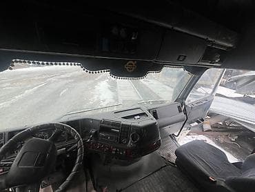 mazda cx 9: Тягач, Volvo, 1996 г., Без прицепа — 6