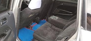 возможно обмен минивен: Honda Stream: 2002 г., 2 л, Автомат, Бензин, Минивэн — 10