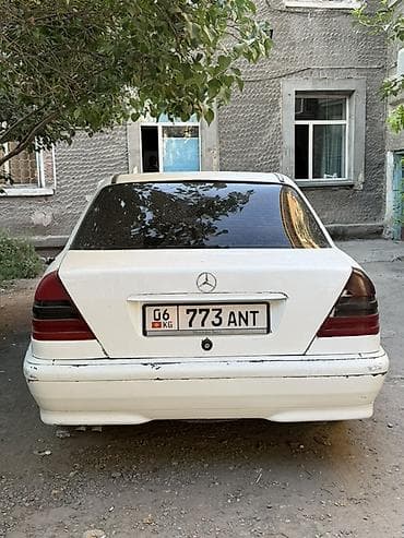 e500 124: Mercedes-Benz C-Class: 1997 г., 2 л, Автомат, Бензин, Седан — 4