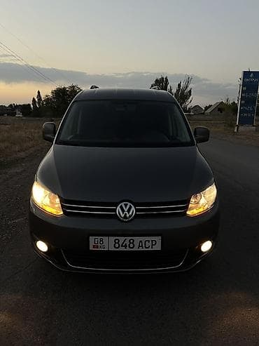 key maker: Volkswagen Caddy: 2013 г., 1.2 л, Механика, Бензин, Фургон — 1