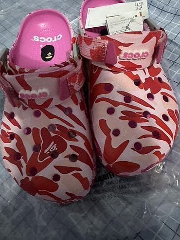 Сабо: Crocs Classic Clog x A Bathing Ape (BAPE) — лимитированная — 2