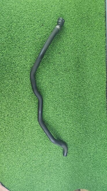 блок предохранителей: Патрубок Е46 v6 Год 26 153 В отличном состоянии, очень большой — 2