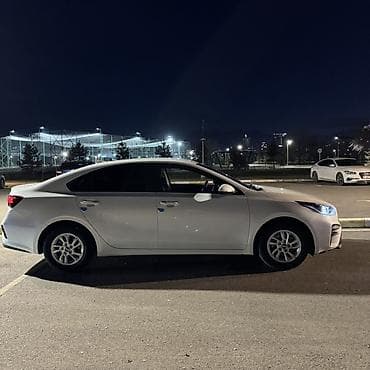 kia ev3: Kia K3: 2019 г., 1.6 л, Типтроник, Бензин, Седан — 3