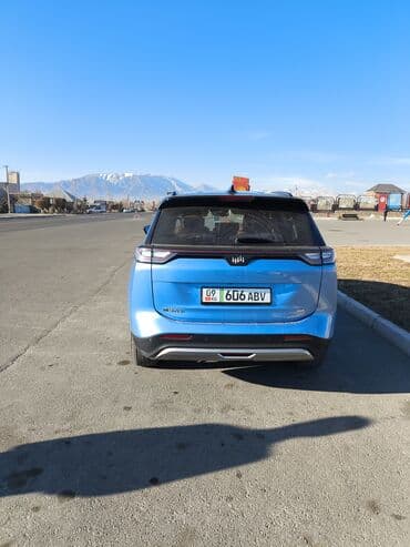 шины бишкек кудайберген цены: Weltmeister W6, 2021 г., 83000 км, Передний — 4