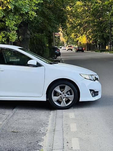 Транспорт: Toyota Camry: 2012 г., 2.5 л, Автомат, Бензин, Седан — 7