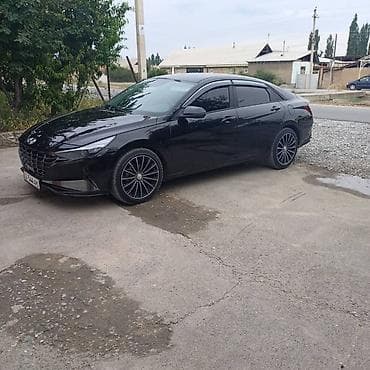 geely galaxy e5: Hyundai Elantra: 2020 г., Автомат, Седан — 3